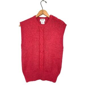 Skyr Sportswear | Vintage Pink Cable Knit Sweater Vest